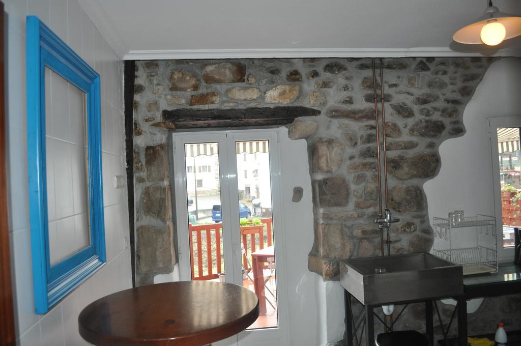 Hostal Auzoa Bera  Εξωτερικό φωτογραφία